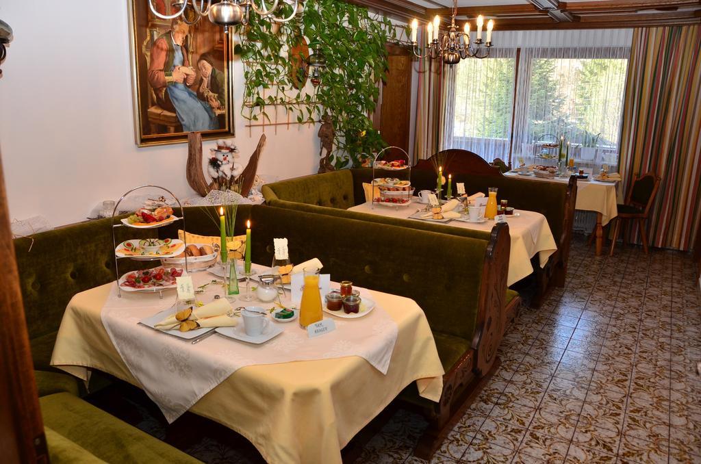 Haus Elisabeth Acomodação com café da manhã Mühlbach am Hochkönig Exterior foto